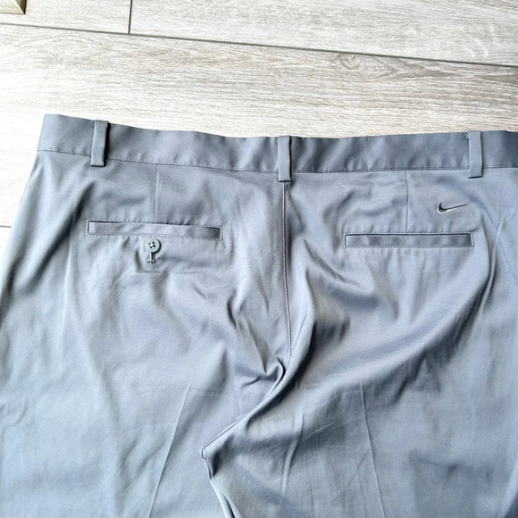 Nike Golf  Tour Performance Dri-Fit Gray Golf Pants in Grey - Picture 14 of 15